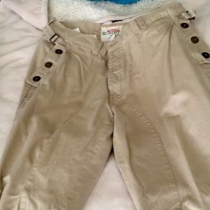 Men’s khaki pants